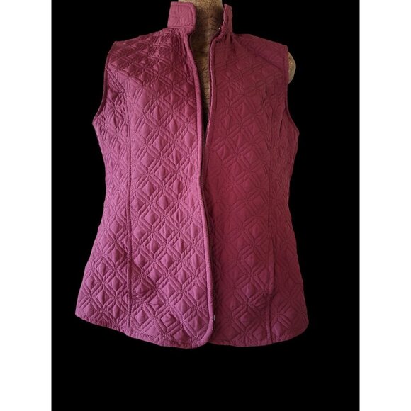 Quilted Diamond Pattern Sleeveless Vest With Full Zip Closure In Raspberry Pink - Picture 2 of 13